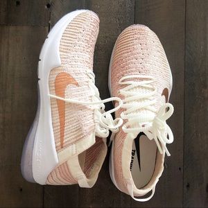 Nike Zoom Air Fearless Flyknit 2 Sneaker